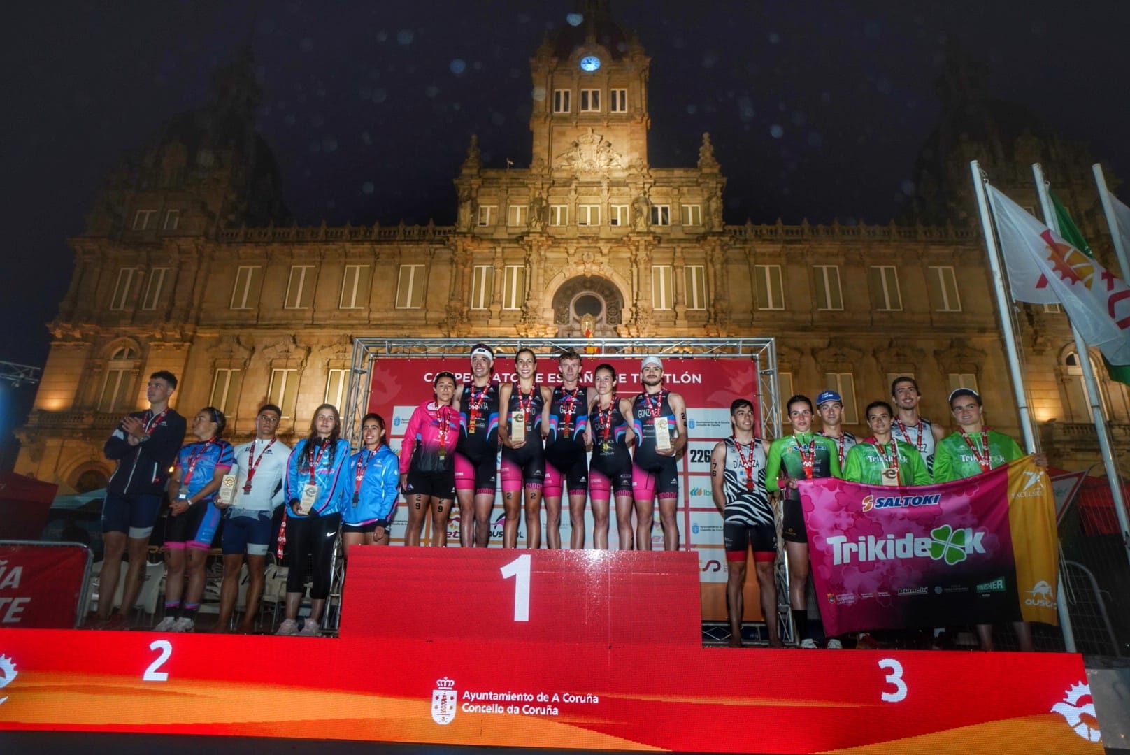 Saltoki Trikideak destaca en el Campeonato de Espa&ntilde;a de Triatl&oacute;n Ol&iacute;mpico en A Coru&ntilde;a